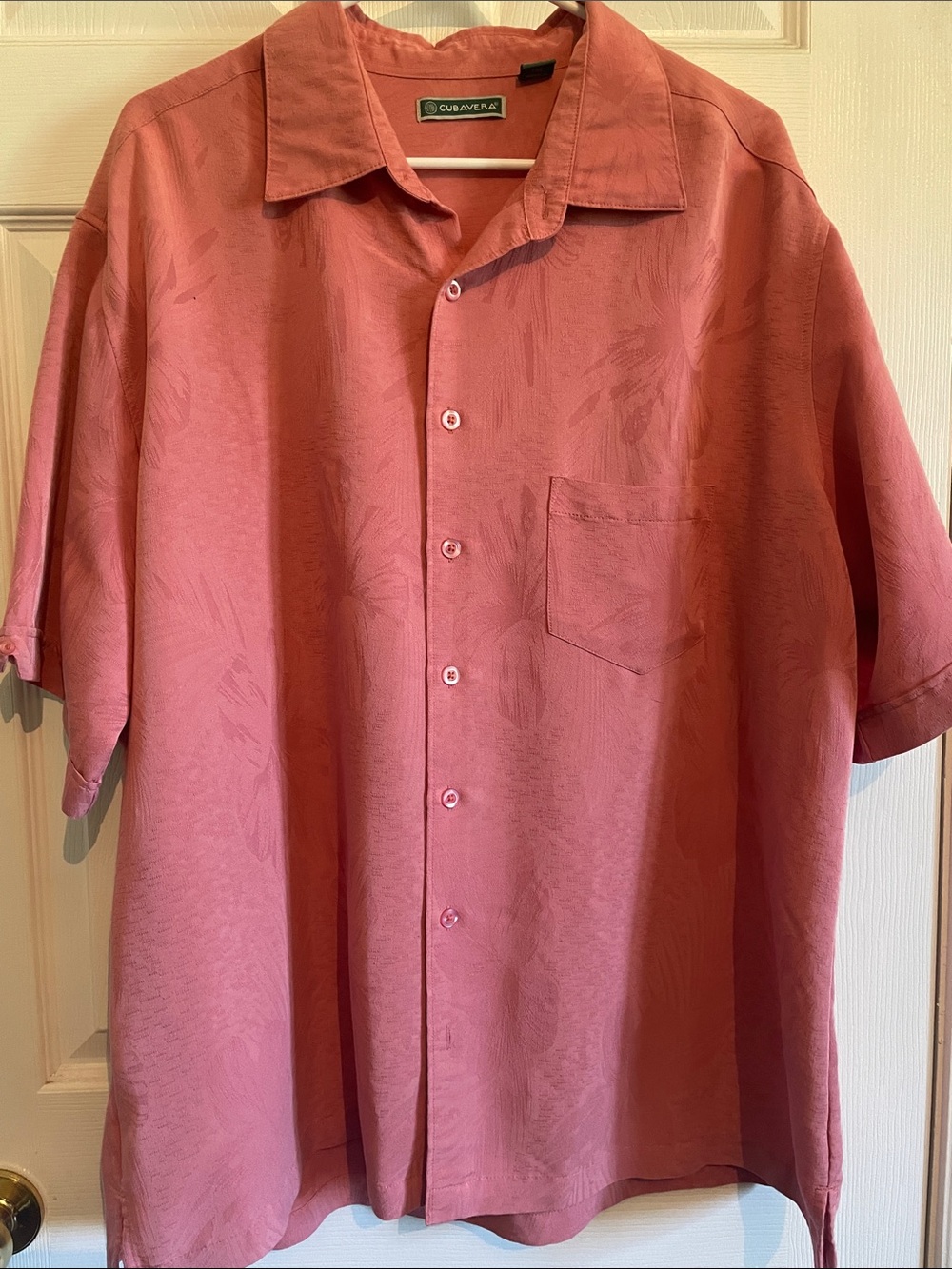 Cubavera Men’s Short Sleeve Camp Shirt in Rose XLT